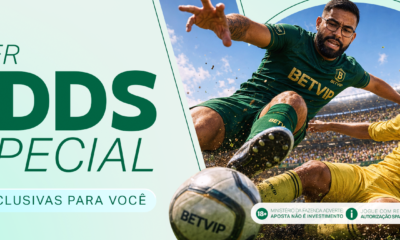 Jogadores de futebol em disputa de bola em arte promocional da BETVIP